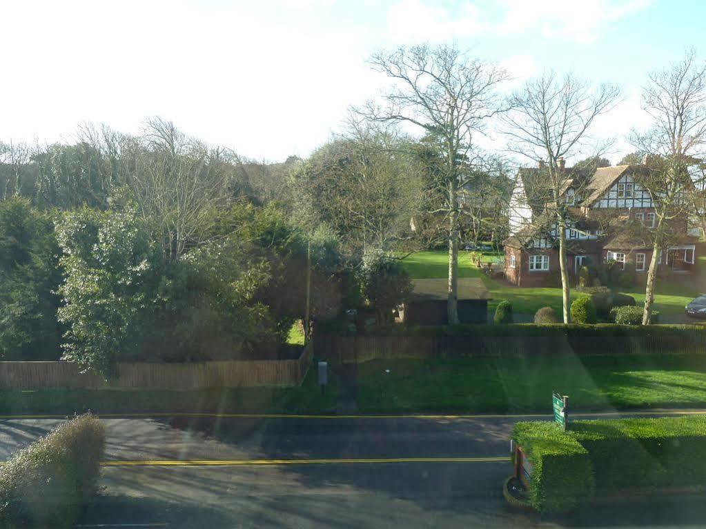 Sentry Mead Hotel Totland Exterior foto